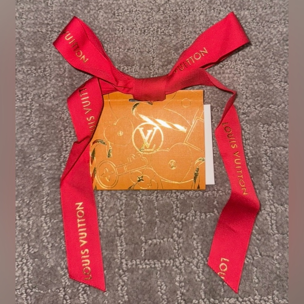 Louis Vuitton Gift Card Tag & Ribbon Set